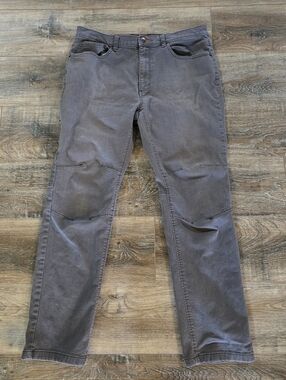 St. John's Bay Men's Outdoor Stretch Straight Jeans 36 Gray/black Fishing Work